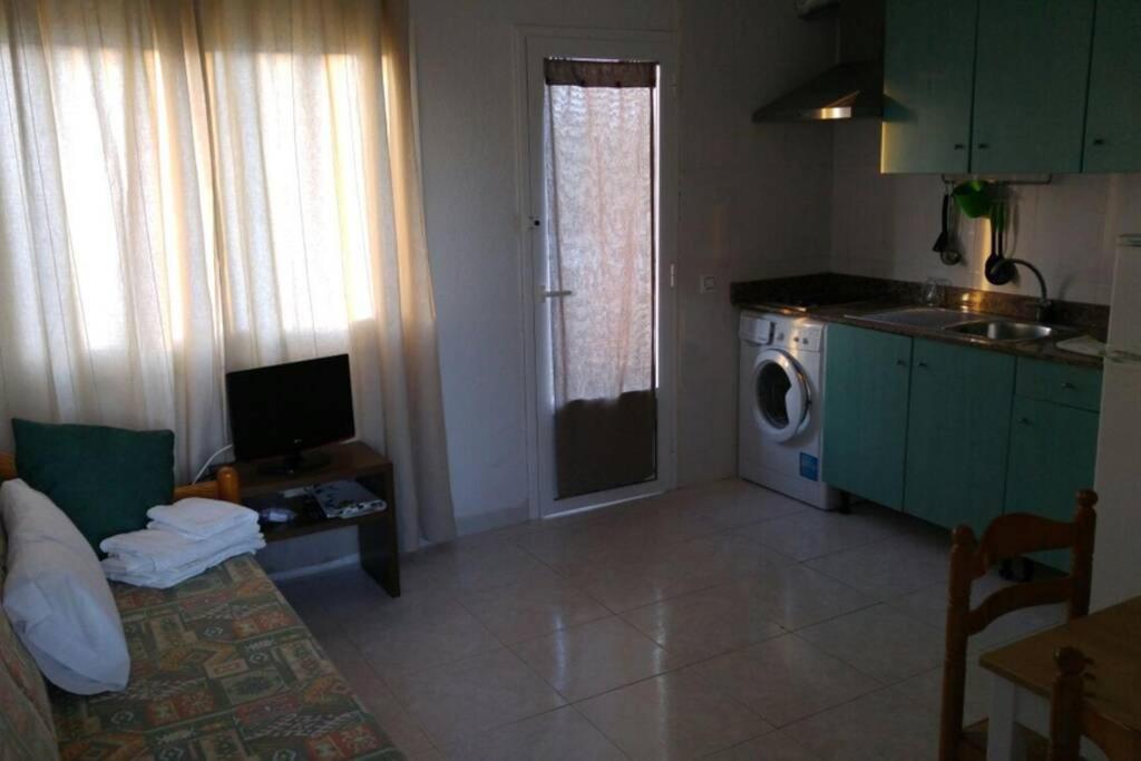 Tranquilo Apartamento Con Preciosa Cala En La Puerta Ciutadella  Dış mekan fotoğraf